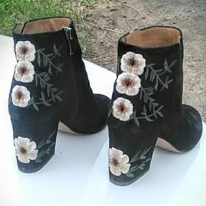 Franco Sarto Suede Bootie Block Heel Ankle Boot 7